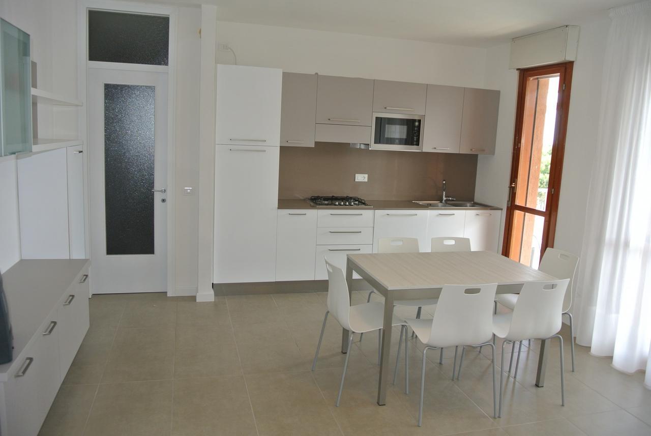 Residence Gardenia Lignano Sabbiadoro Exterior photo